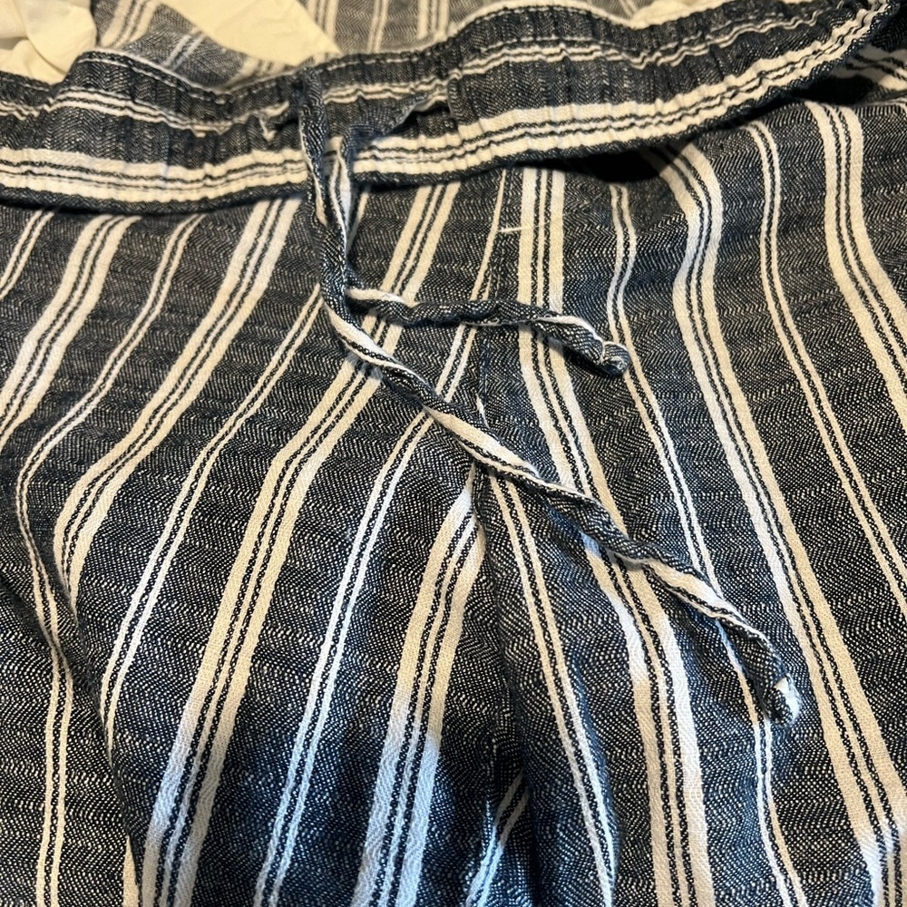 Old Navy Stripe Wide Leg Linen Pants ~ Size 10 ~ Blue - Picture 4 of 8